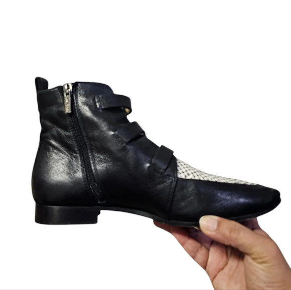 Jimmy Choo Ankle Boots Marlin Cream Snake Print & Black Leather - Picture 7 of 16